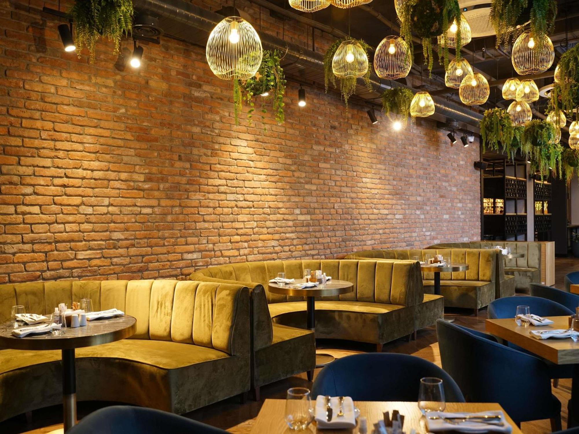 Novotel Bishkek City Center Екстер'єр фото